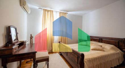 Дом, 4 спальни, Котор, Skaljari