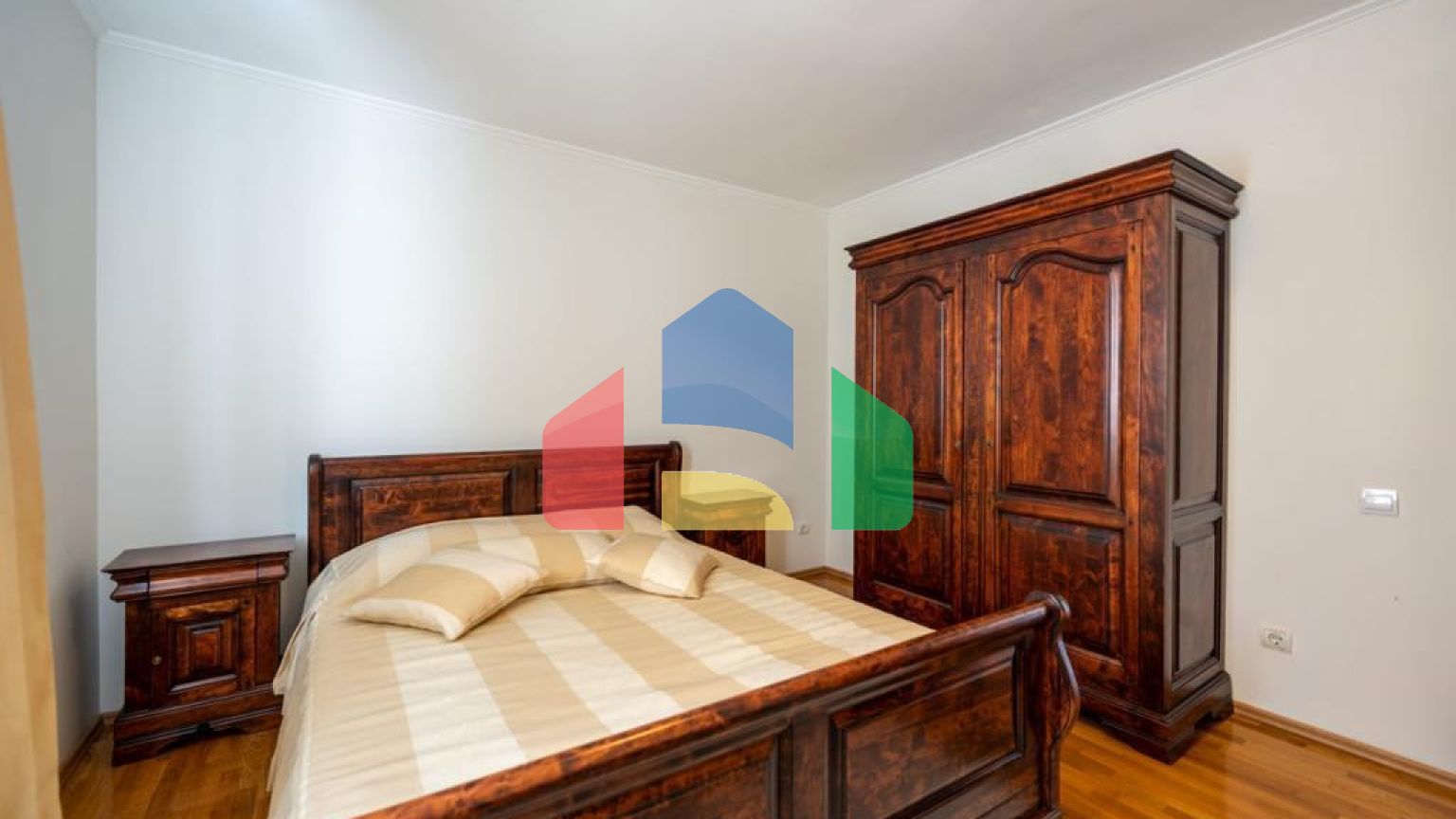 Дом, 4 спальни, Котор, Skaljari