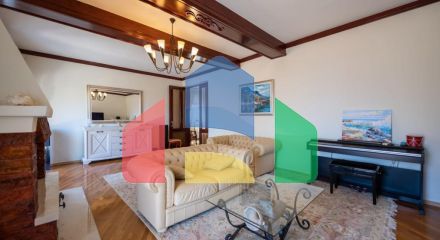 Дом, 4 спальни, Котор, Skaljari