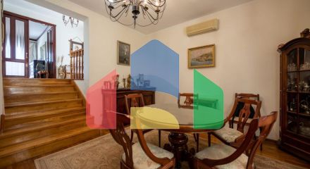 Дом, 4 спальни, Котор, Skaljari