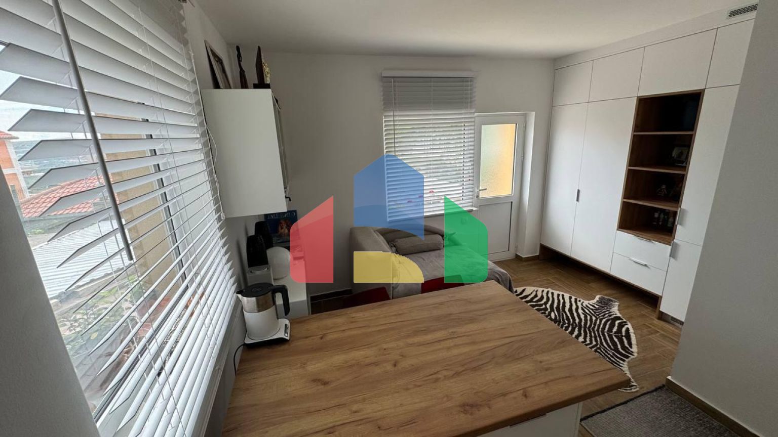 Квартира с видом на море, с придомовой зоной отдыха и земельным участком