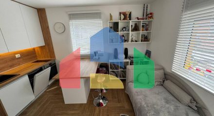 Квартира с видом на море, с придомовой зоной отдыха и земельным участком Квартира с видом на море, с придомовой зоной отдыха и земельным участком