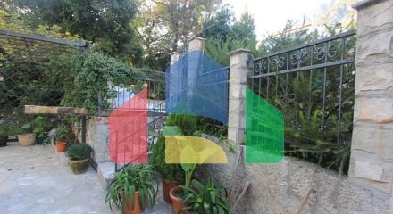 Комплекс из трех зданий в Которе