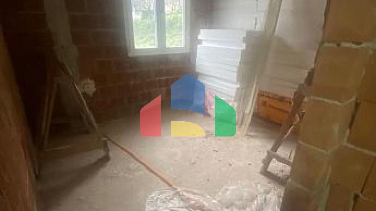 Дом Шкаляри 106 м²