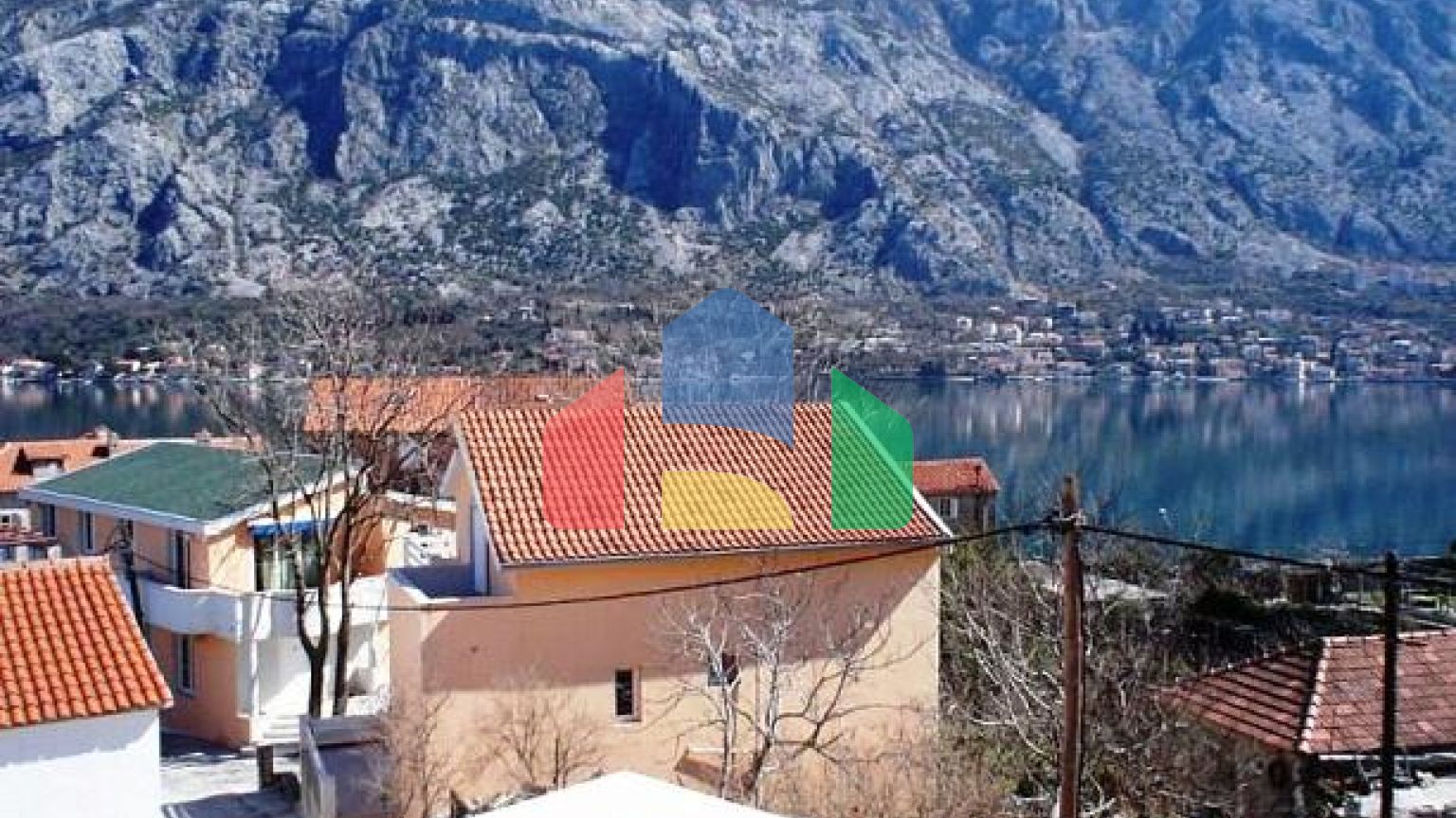 Квартиры в красивом районе города Котор