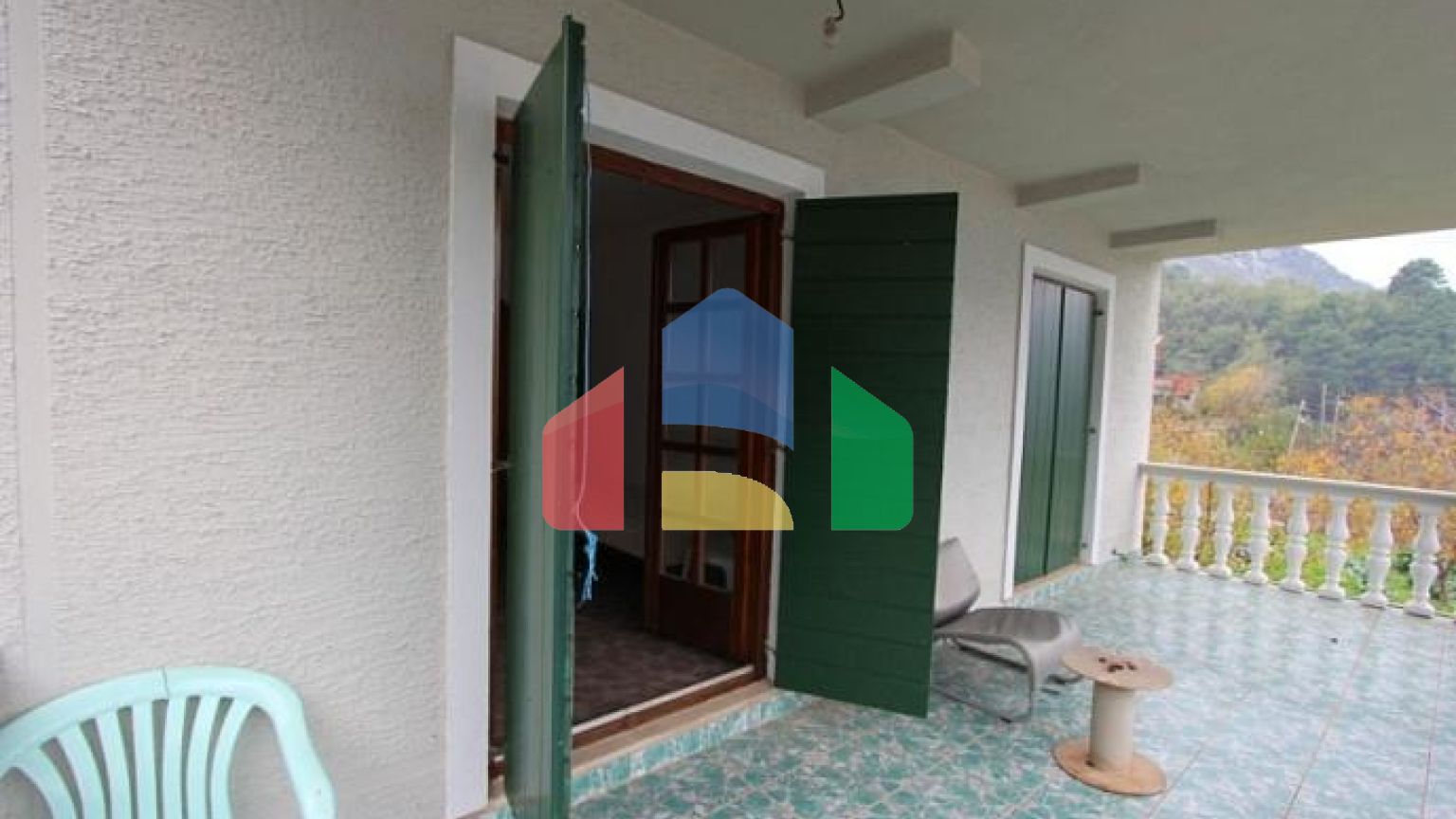 Дом c видом на море в Которе