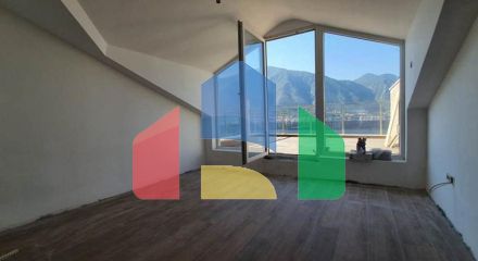 Малоквартирный дом в Которе