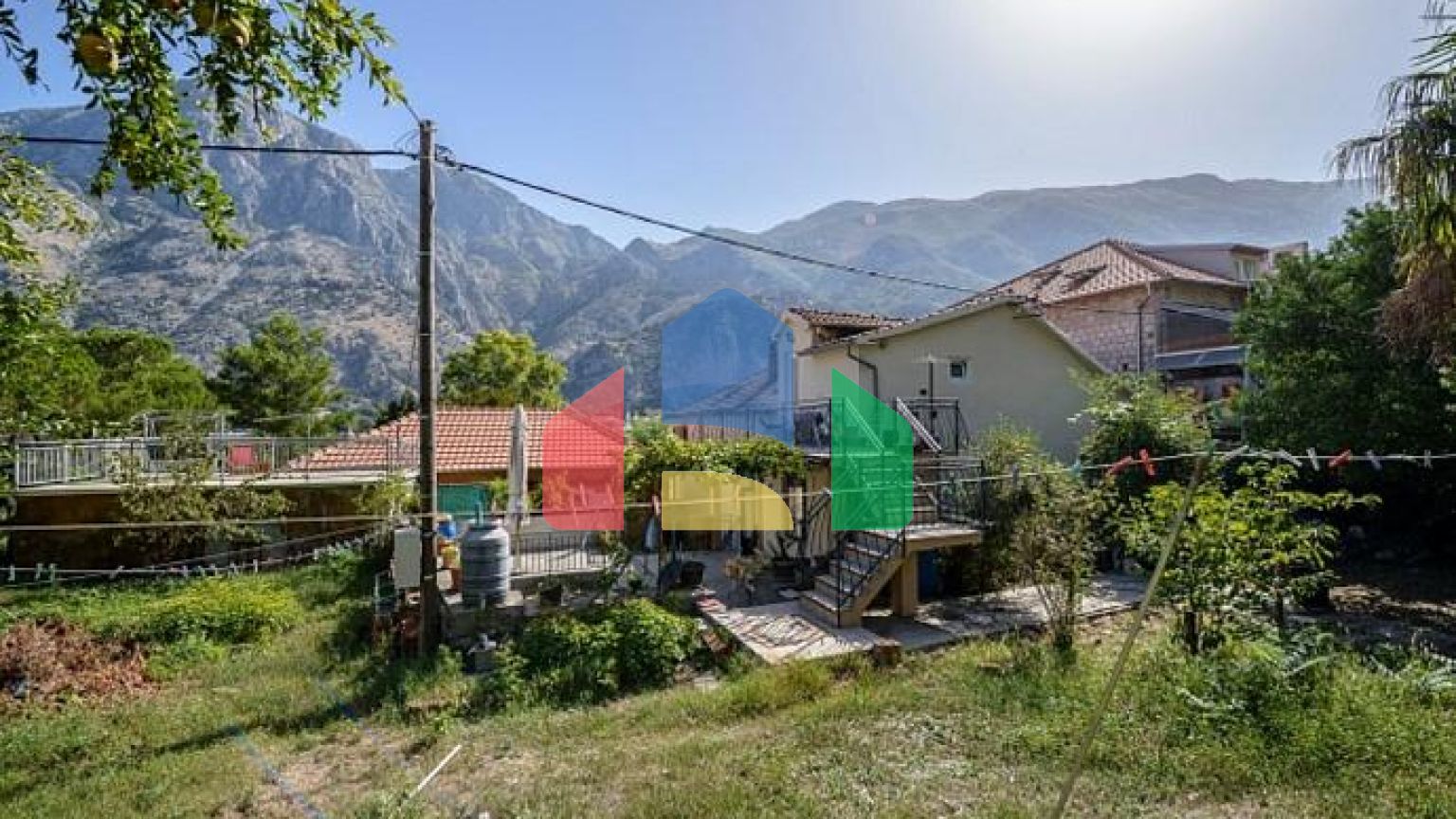 Дом в Которе