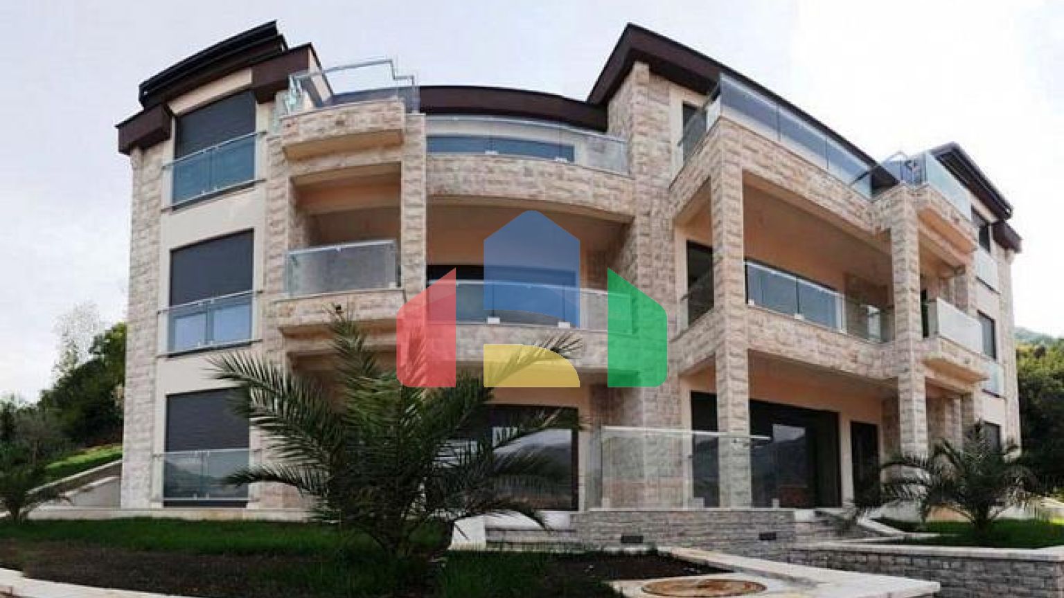 Люкс комплекс в Костанице