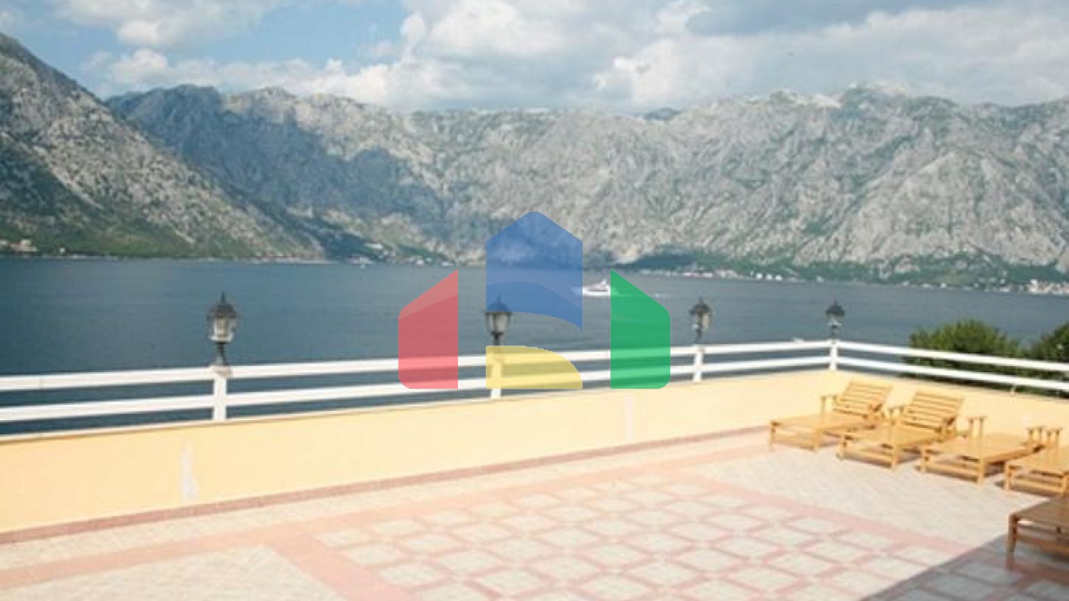 Отель в Столиве