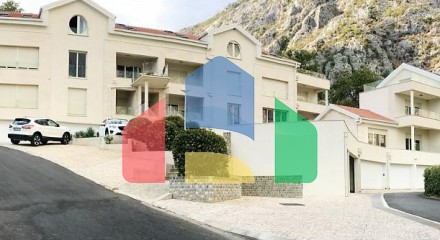 Apartments with wonderful seaview in Orahovac