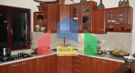 Виллa класса люкс с бассейном в Которе