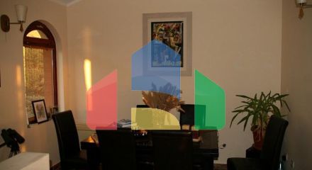 Виллa класса люкс с бассейном в Которе