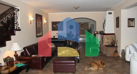 Виллa класса люкс с бассейном в Которе