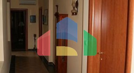 Виллa класса люкс с бассейном в Которе