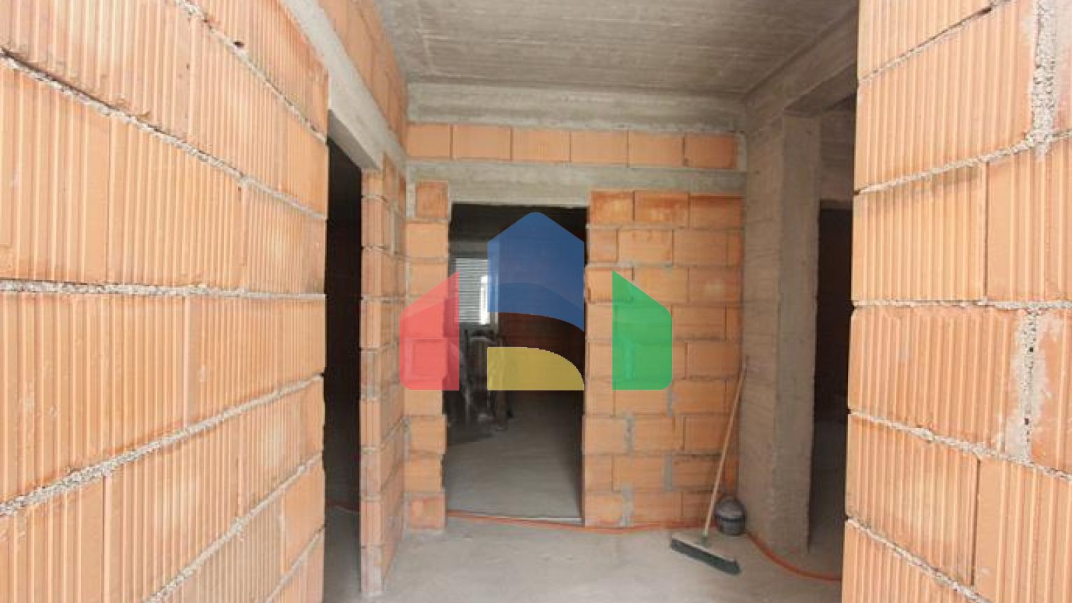 Дом в Радановичи