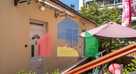 Очаровательный трехкомнатный дуплекс в Доброте: всего в нескольких шагах от моря