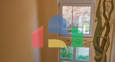 Двухэтажный дом в Круче в 60 метрах от моря