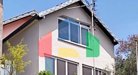 Дом в Круче с двумя отдельными этажами