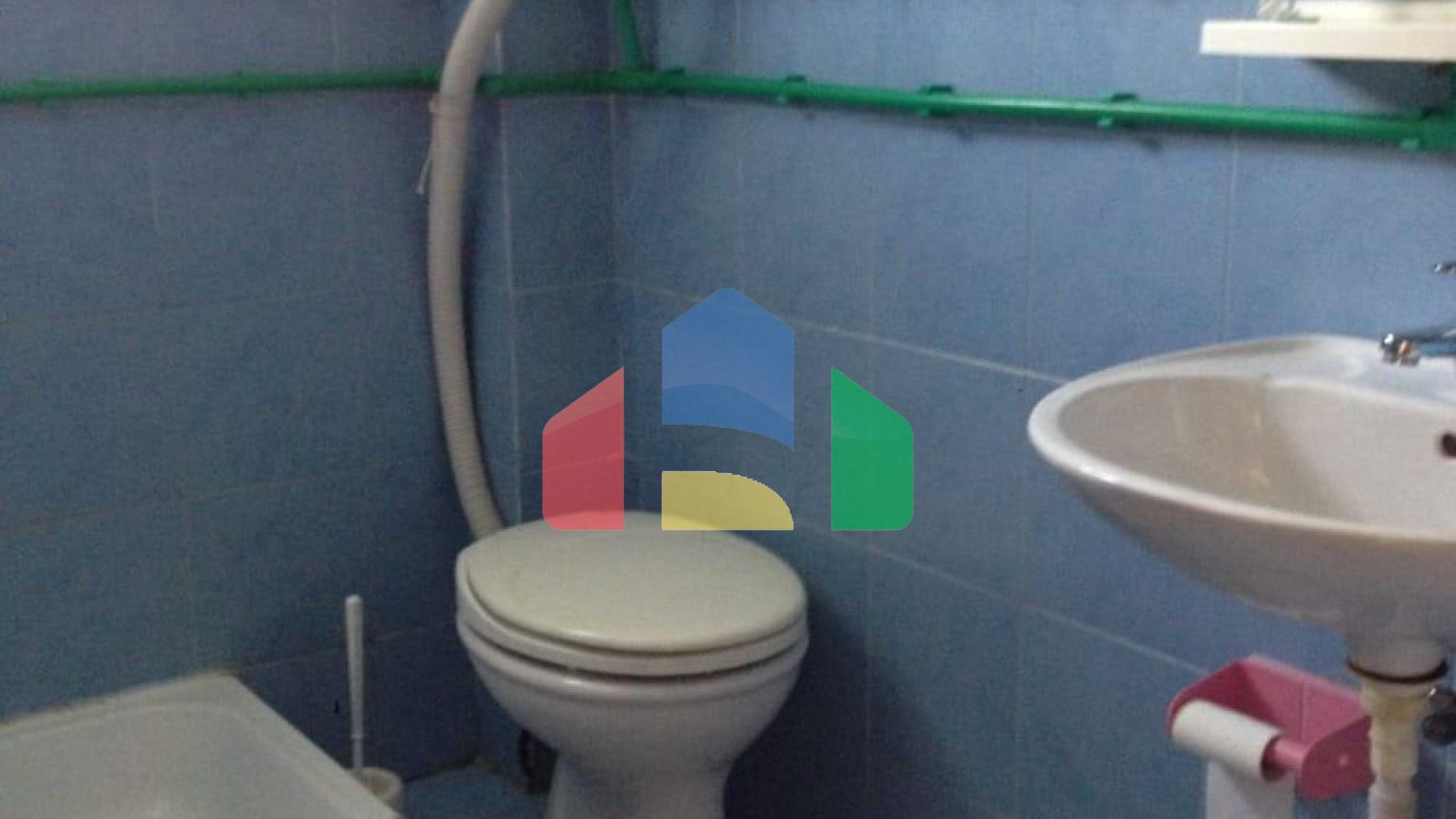 Дом в Круче с двумя отдельными этажами