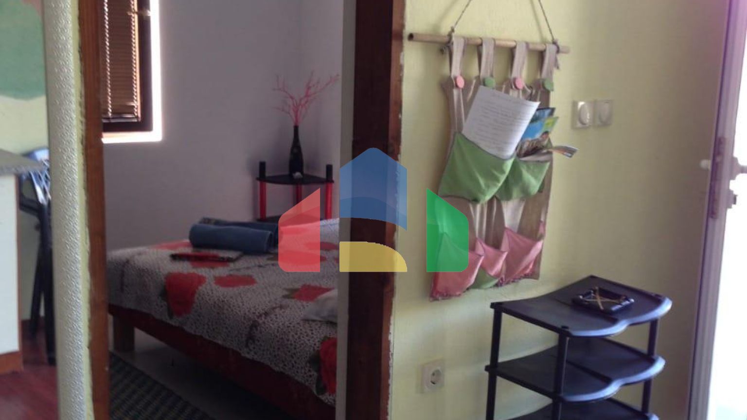 Дом в Круче с двумя отдельными этажами