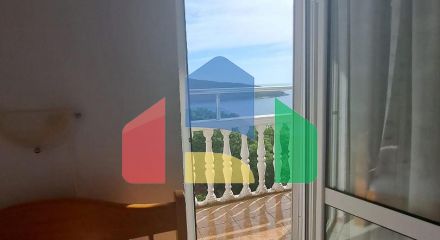 Мини отель в Круче с видом на море, не далеко от пляжа с просторным паркингом.