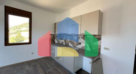 Apartment in a new building in Kumbor