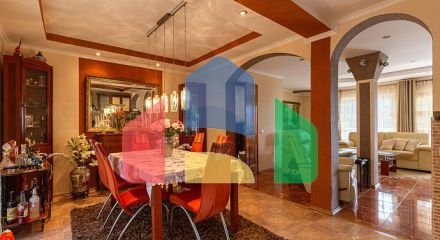 Дом в Кумборе 200 м до моря