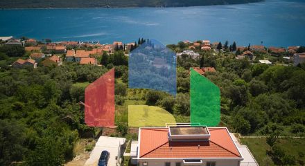 Просторный дом в Кумборе общей площадью 335 м²