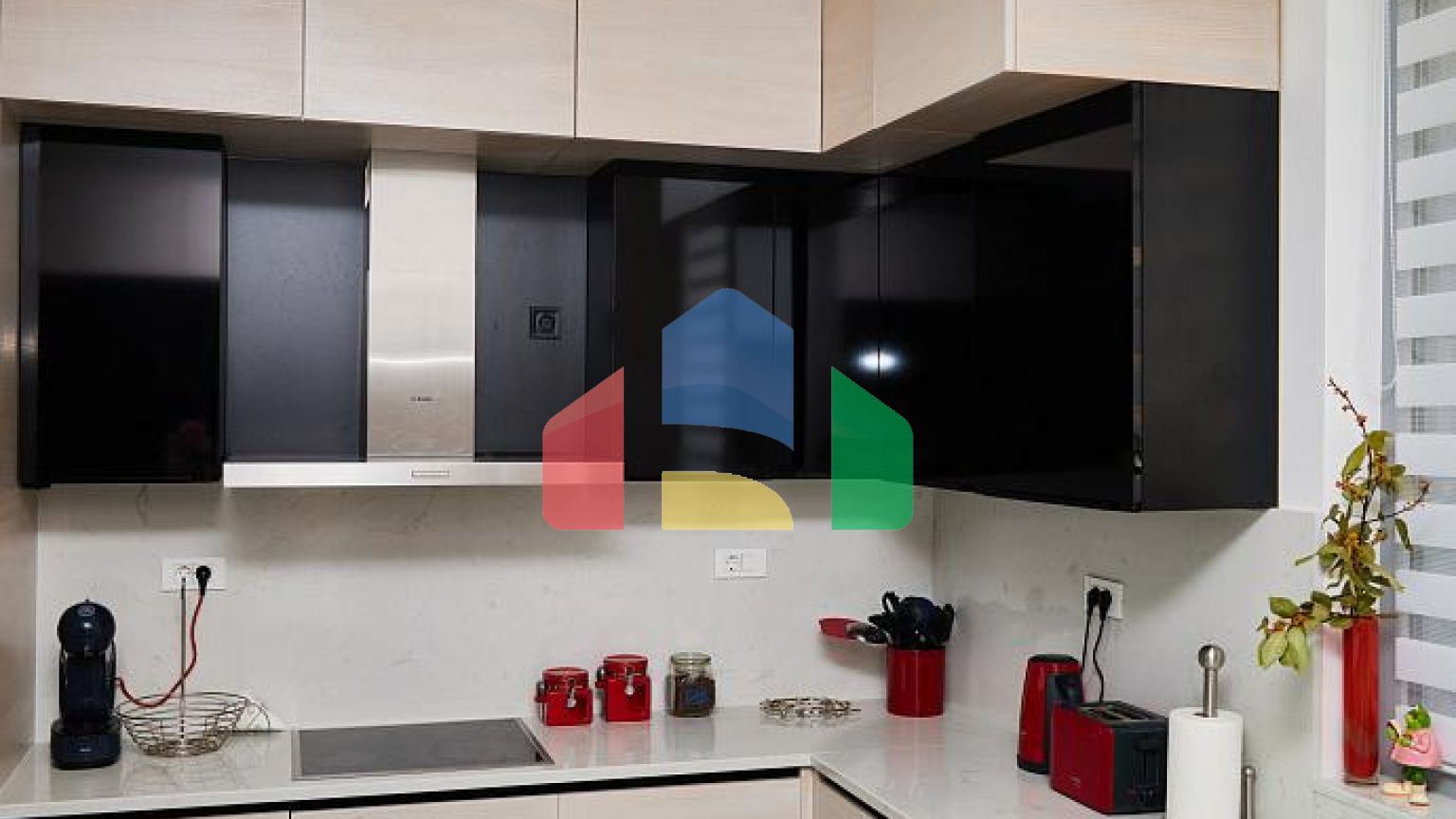 Просторный дом в Кумборе общей площадью 335 м²