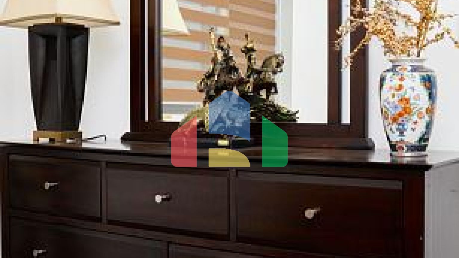 Просторный дом в Кумборе общей площадью 335 м²