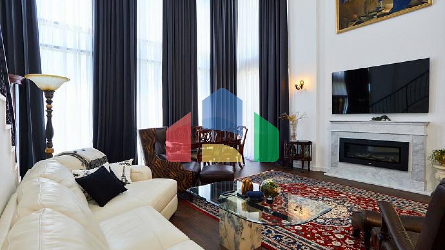 Просторный дом в Кумборе общей площадью 335 м²