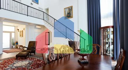 Просторный дом в Кумборе общей площадью 335 м²