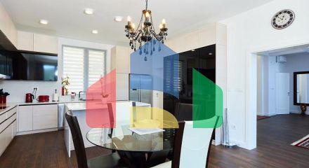 Просторный дом в Кумборе общей площадью 335 м²