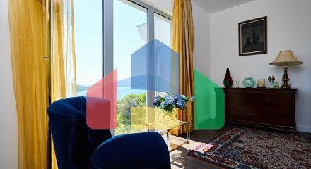 Просторный дом в Кумборе общей площадью 335 м²