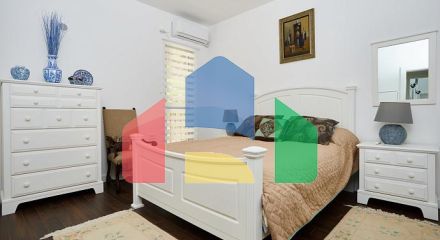 Просторный дом в Кумборе общей площадью 335 м²