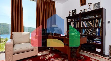 Просторный дом в Кумборе общей площадью 335 м²