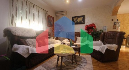 Просторный дом в Ластве Грбальской