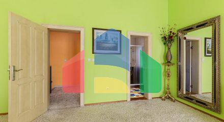 Дом на трех уровнях с тремя спальнями, 176 м², Ластва Дом на трех уровнях с тремя спальнями, 176 м², Ластва