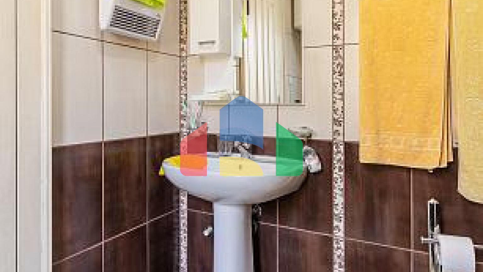 Дом на трех уровнях с тремя спальнями, 176 м², Ластва