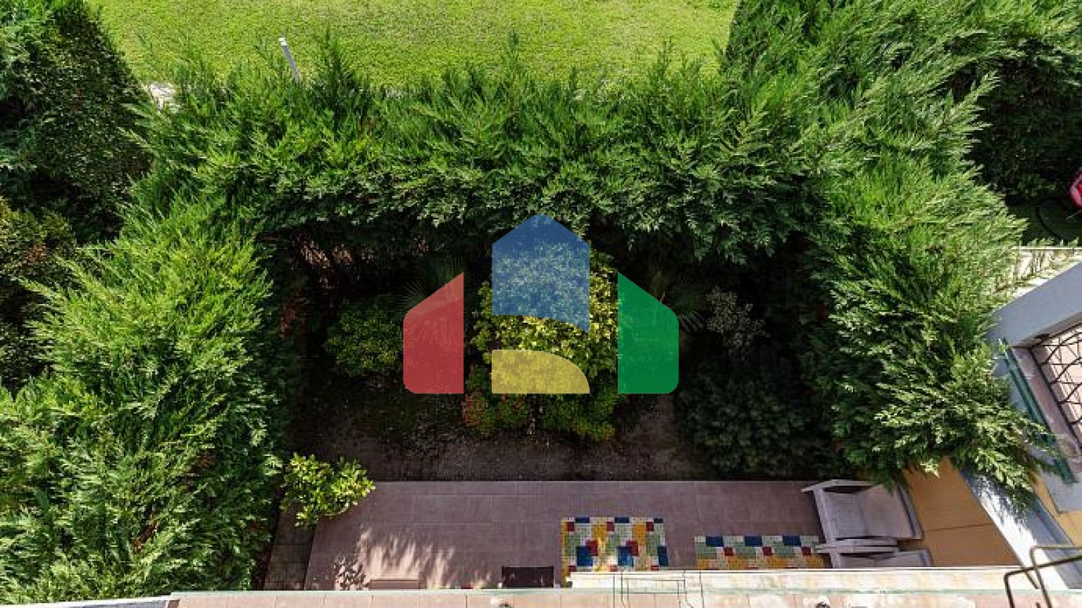 Дом на трех уровнях с тремя спальнями, 176 м², Ластва