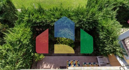 Дом на трех уровнях с тремя спальнями, 176 м², Ластва Дом на трех уровнях с тремя спальнями, 176 м², Ластва