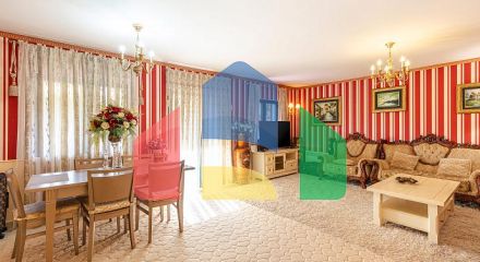 Дом на трех уровнях с тремя спальнями, 176 м², Ластва Дом на трех уровнях с тремя спальнями, 176 м², Ластва