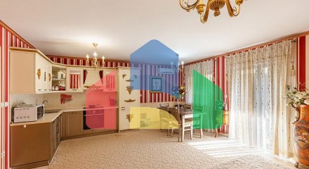Дом на трех уровнях с тремя спальнями, 176 м², Ластва