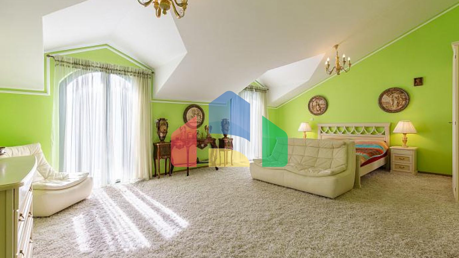 Дом на трех уровнях с тремя спальнями, 176 м², Ластва