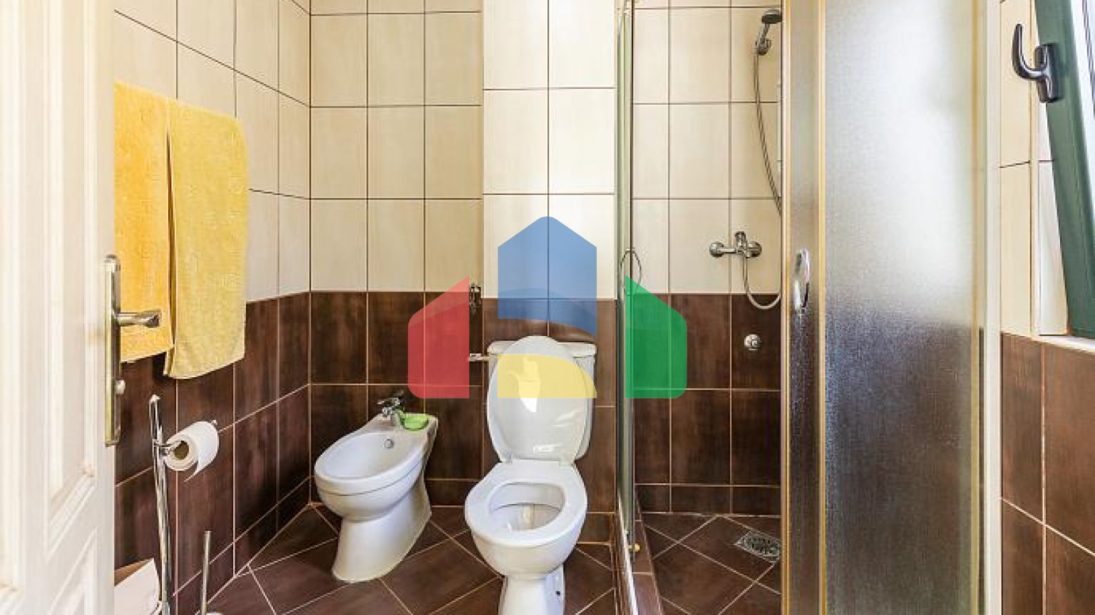 Дом на трех уровнях с тремя спальнями, 176 м², Ластва