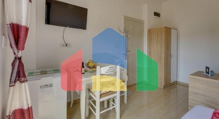 Продается просторный дом в Мельине недалеко от моря