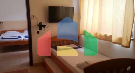 Hotel with 12 apartments in Petrovac