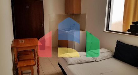 Отель на 12 апартаментов в Петроваце