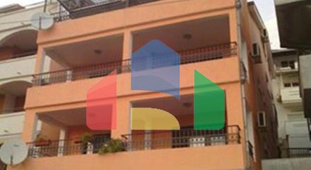 Отель на 12 апартаментов в Петроваце